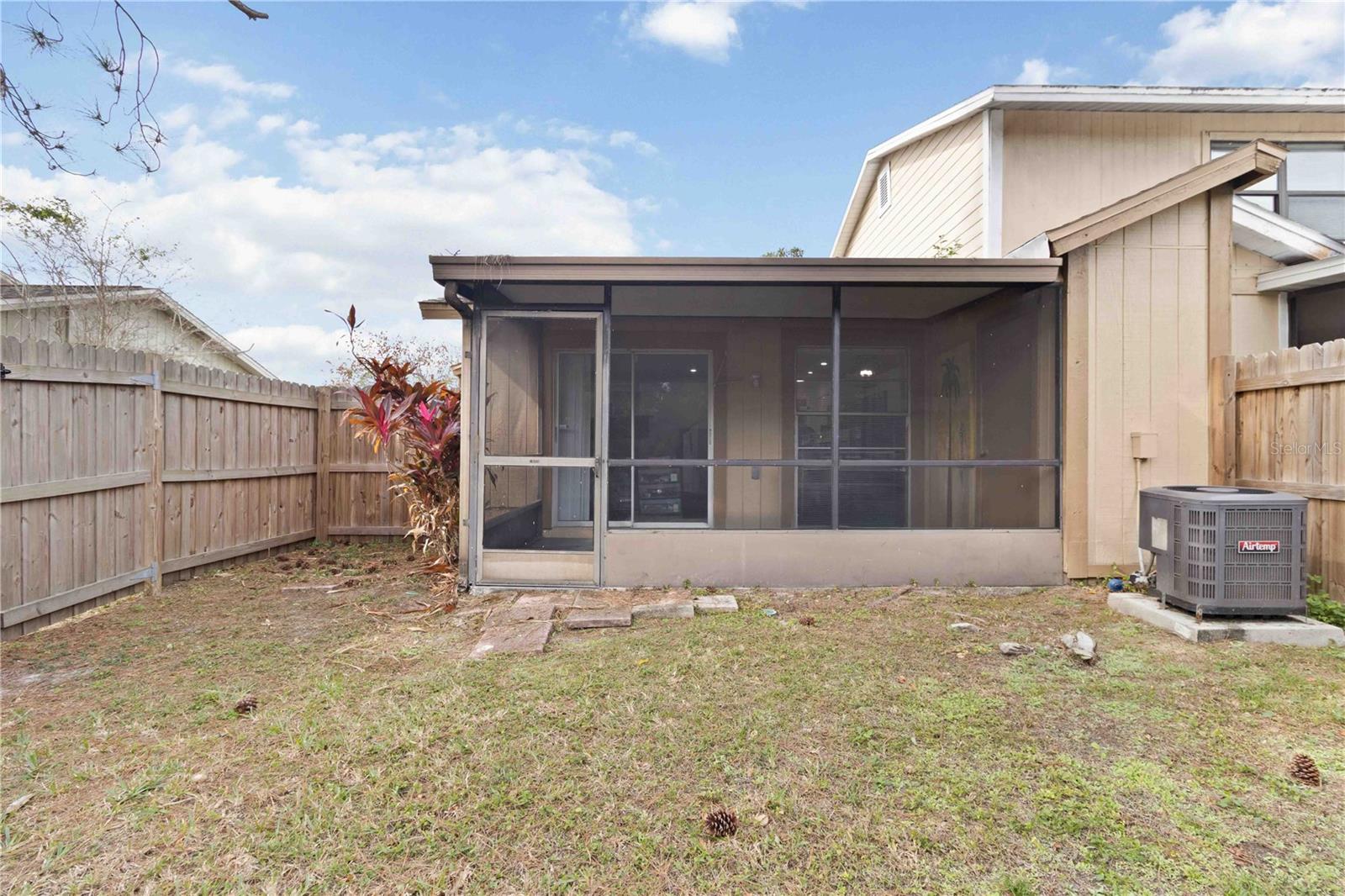 VILLAGE XVIII UNIT II OF CARRO - Residential