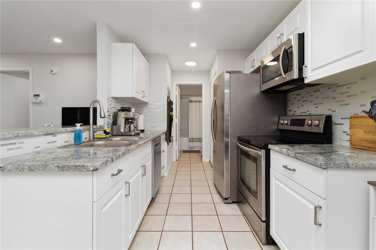 VILLAGE XVIII UNIT II OF CARRO - Residential