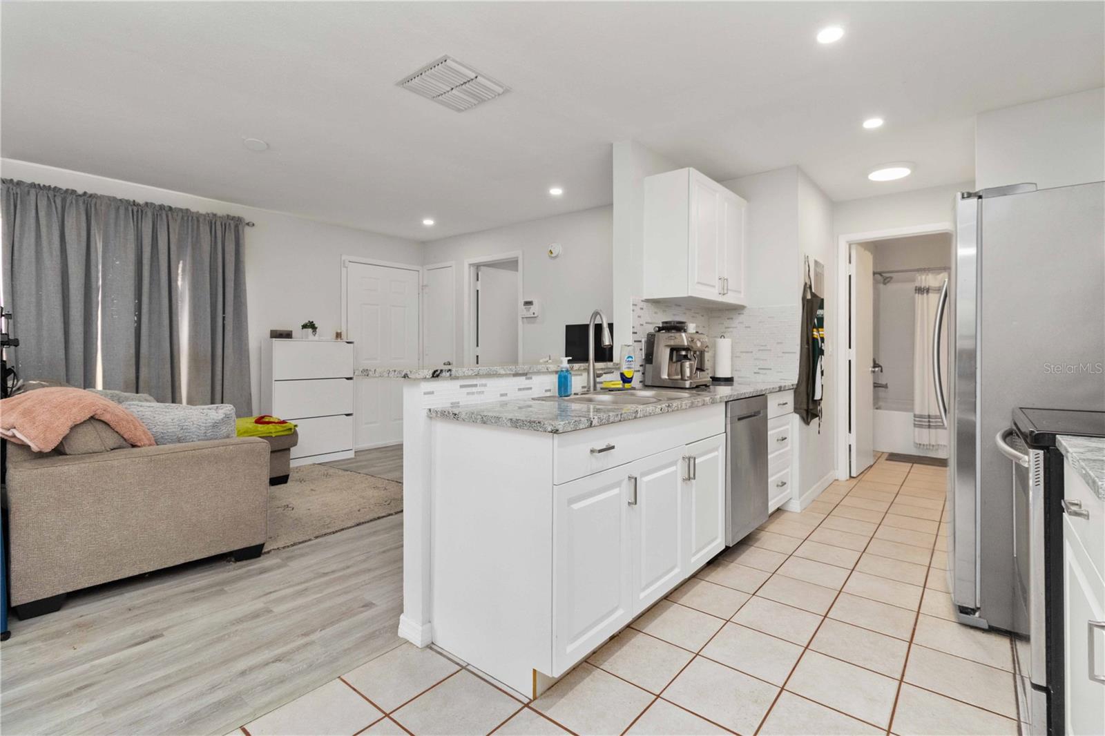 VILLAGE XVIII UNIT II OF CARRO - Residential