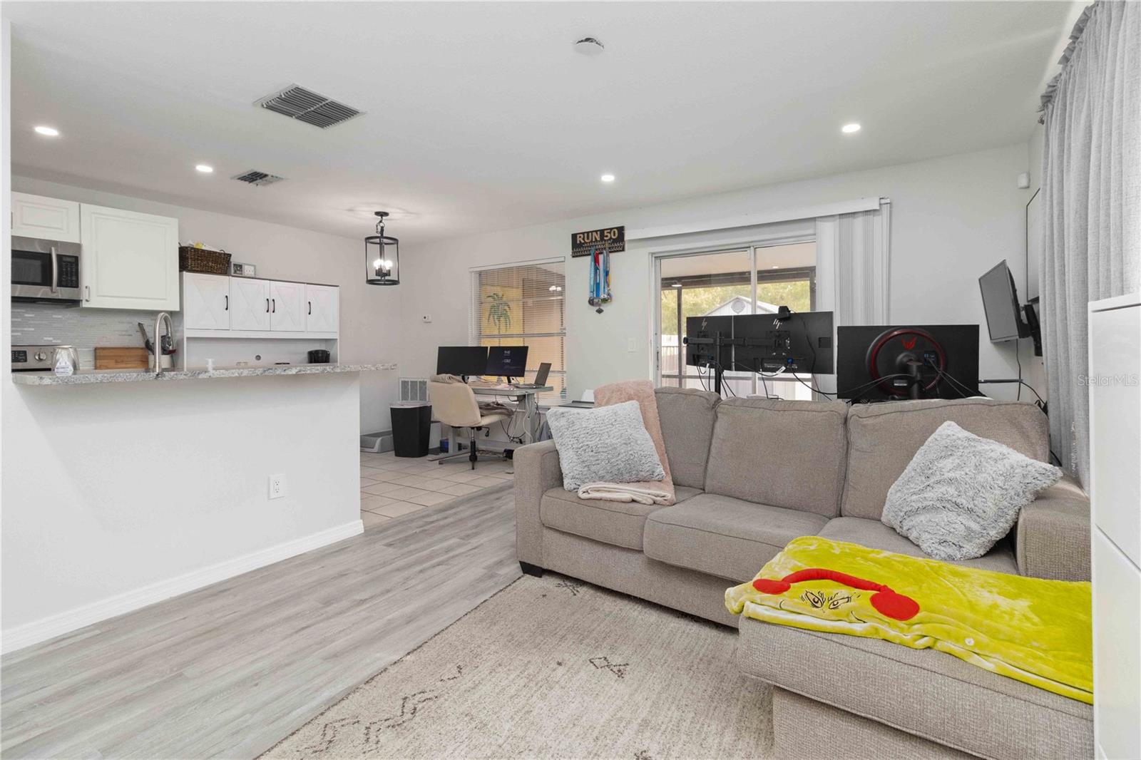 VILLAGE XVIII UNIT II OF CARRO - Residential