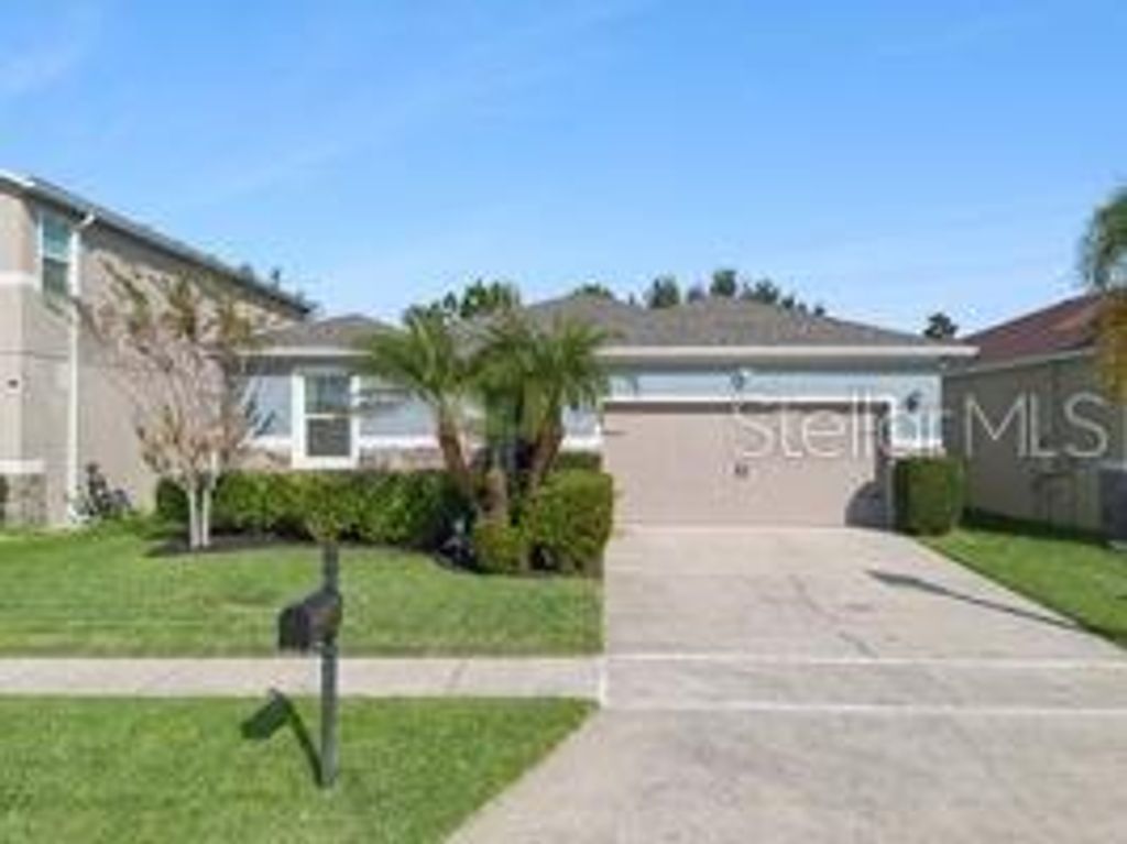 Photo of 2813 Shelburne Way, Saint Cloud, FL 34772 (MLS # O6373842)
