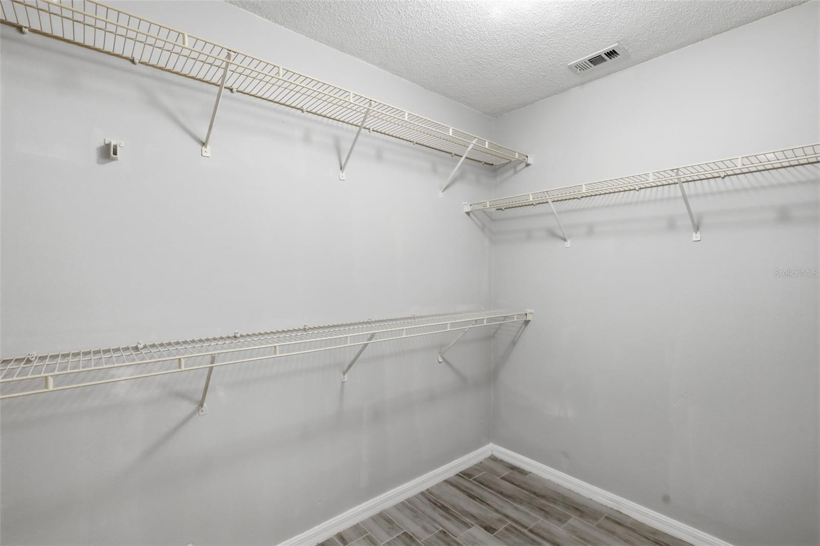CANOE CREEK ESTATES PH 2 - Residential
