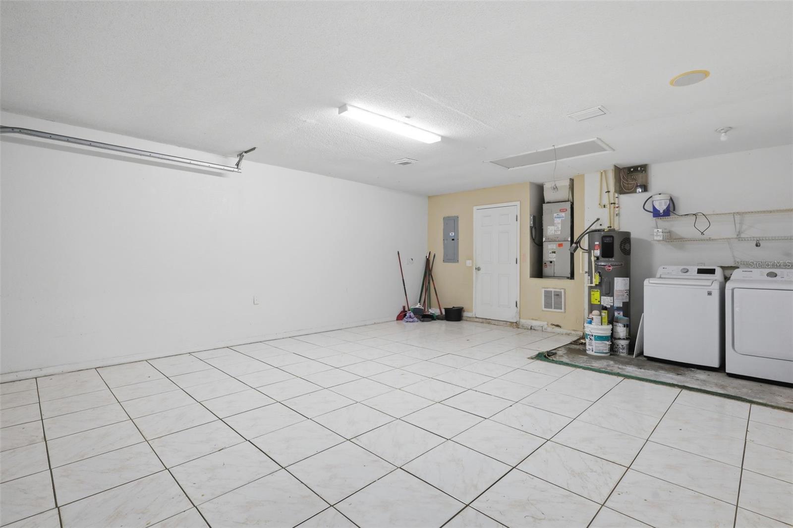 CANOE CREEK ESTATES PH 2 - Residential