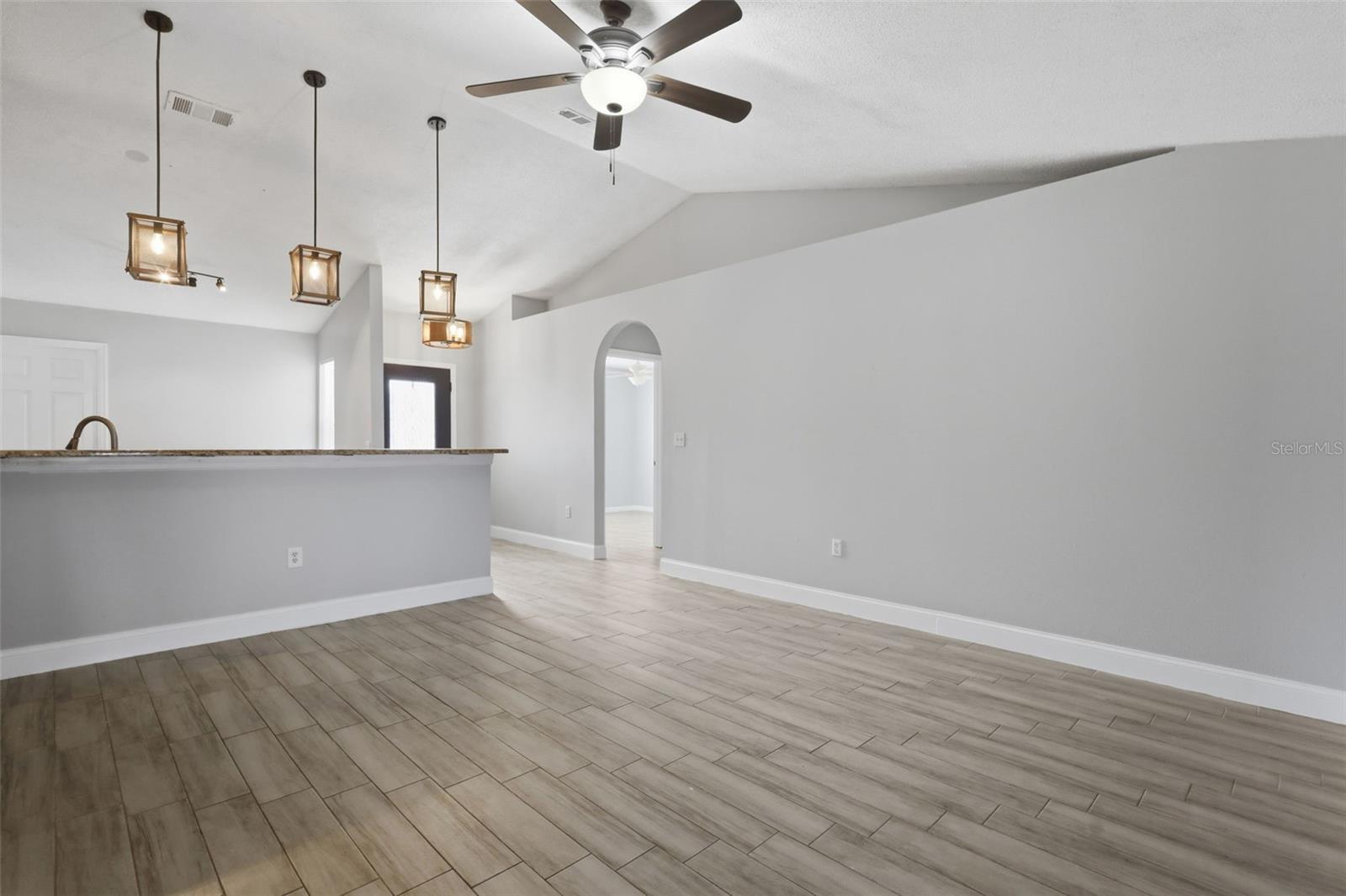 2943 CIALELLA PASS