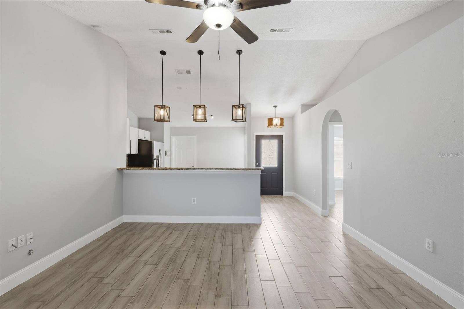 2943 CIALELLA PASS