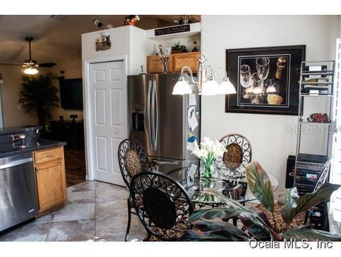 A home in FRUITLAND PARK