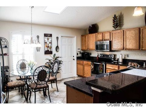 A home in FRUITLAND PARK