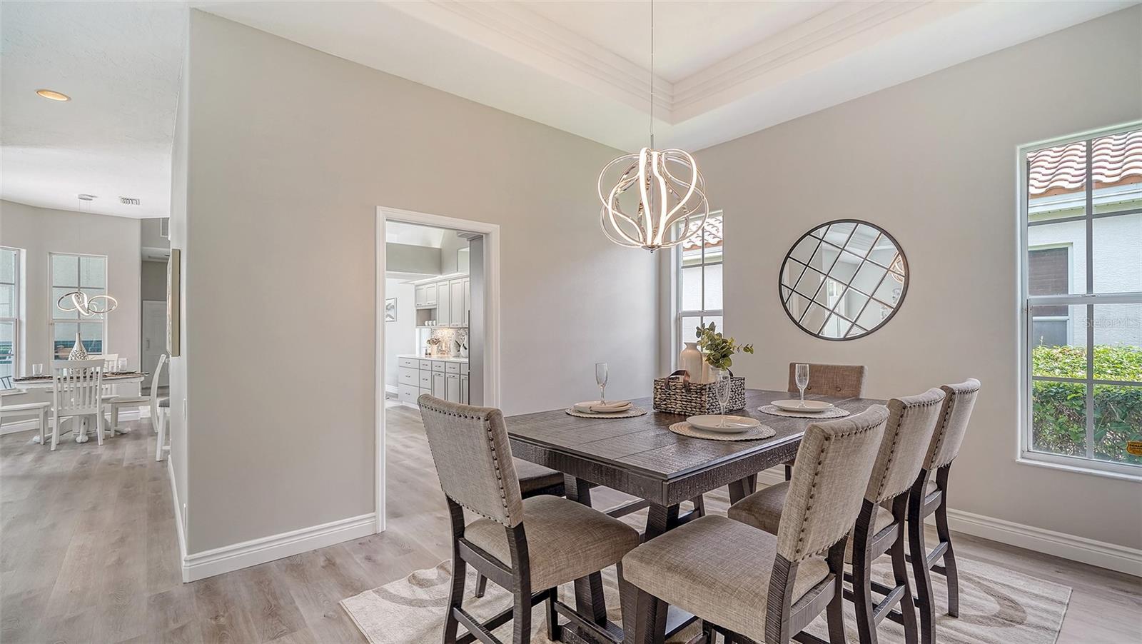 UNIVERSITY PARK COUNTRY CLUB - Residential