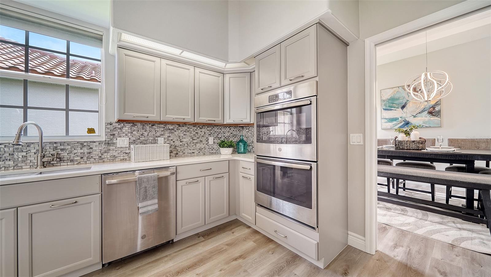 UNIVERSITY PARK COUNTRY CLUB - Residential