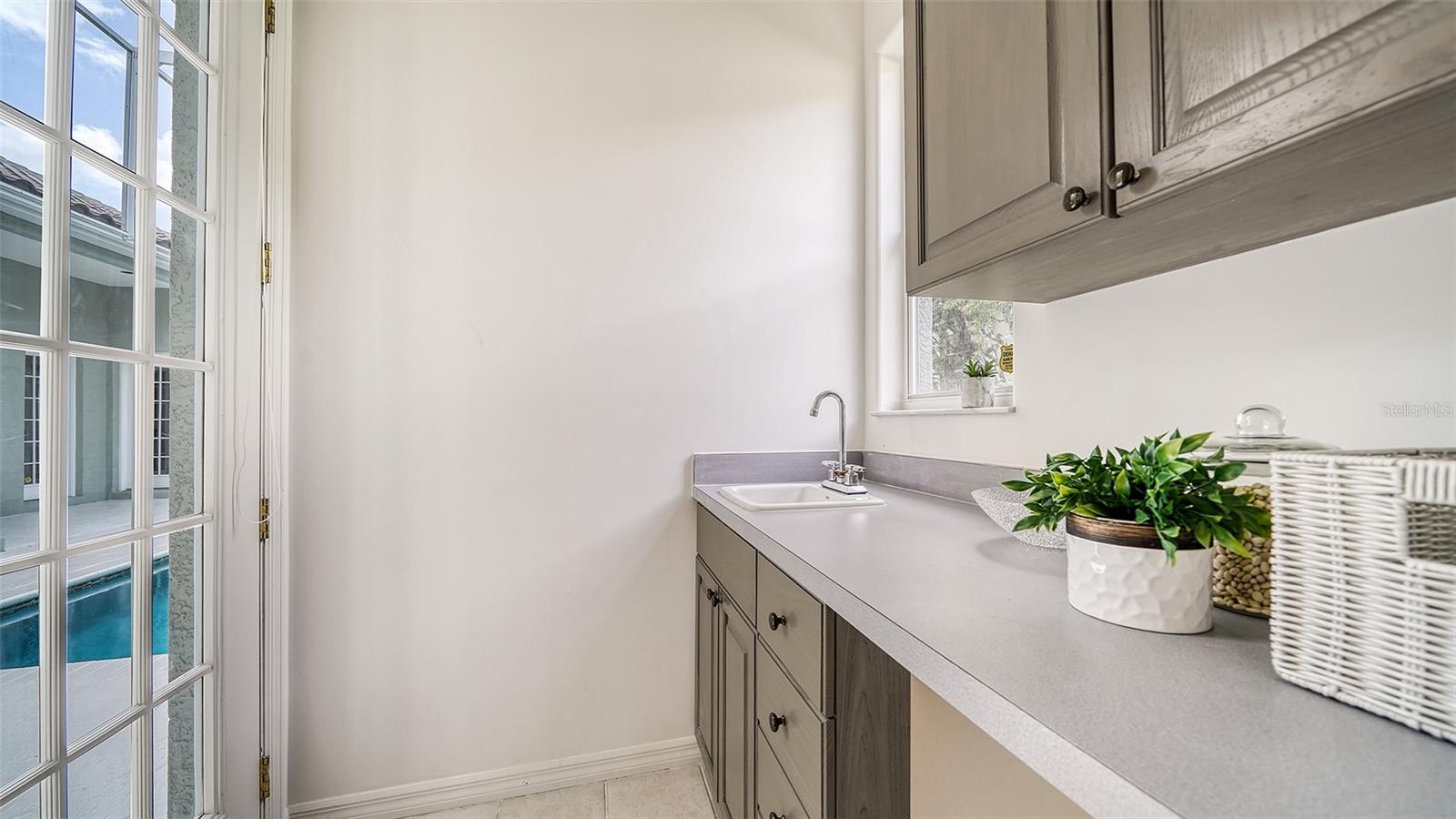 UNIVERSITY PARK COUNTRY CLUB - Residential