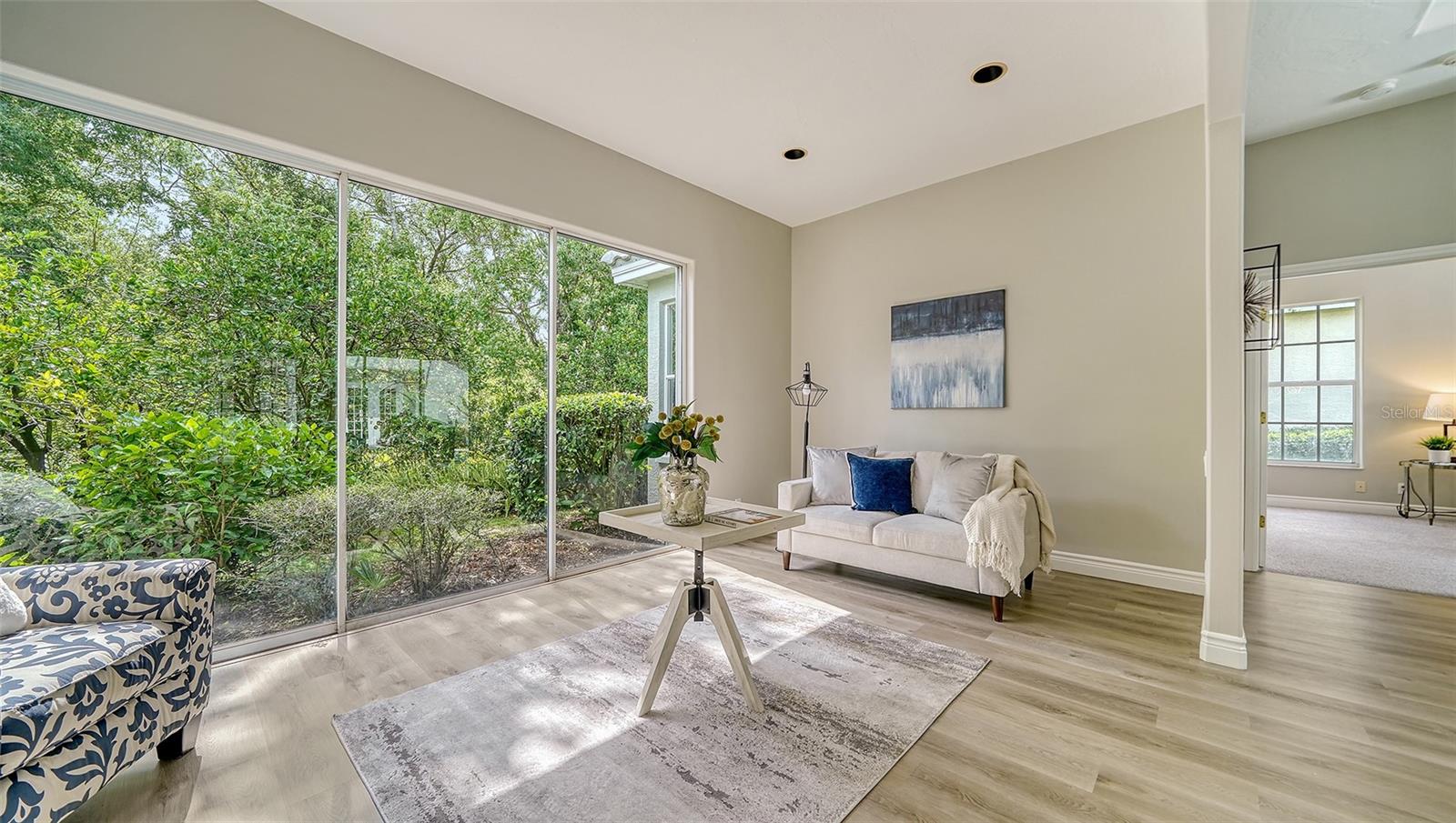 UNIVERSITY PARK COUNTRY CLUB - Residential