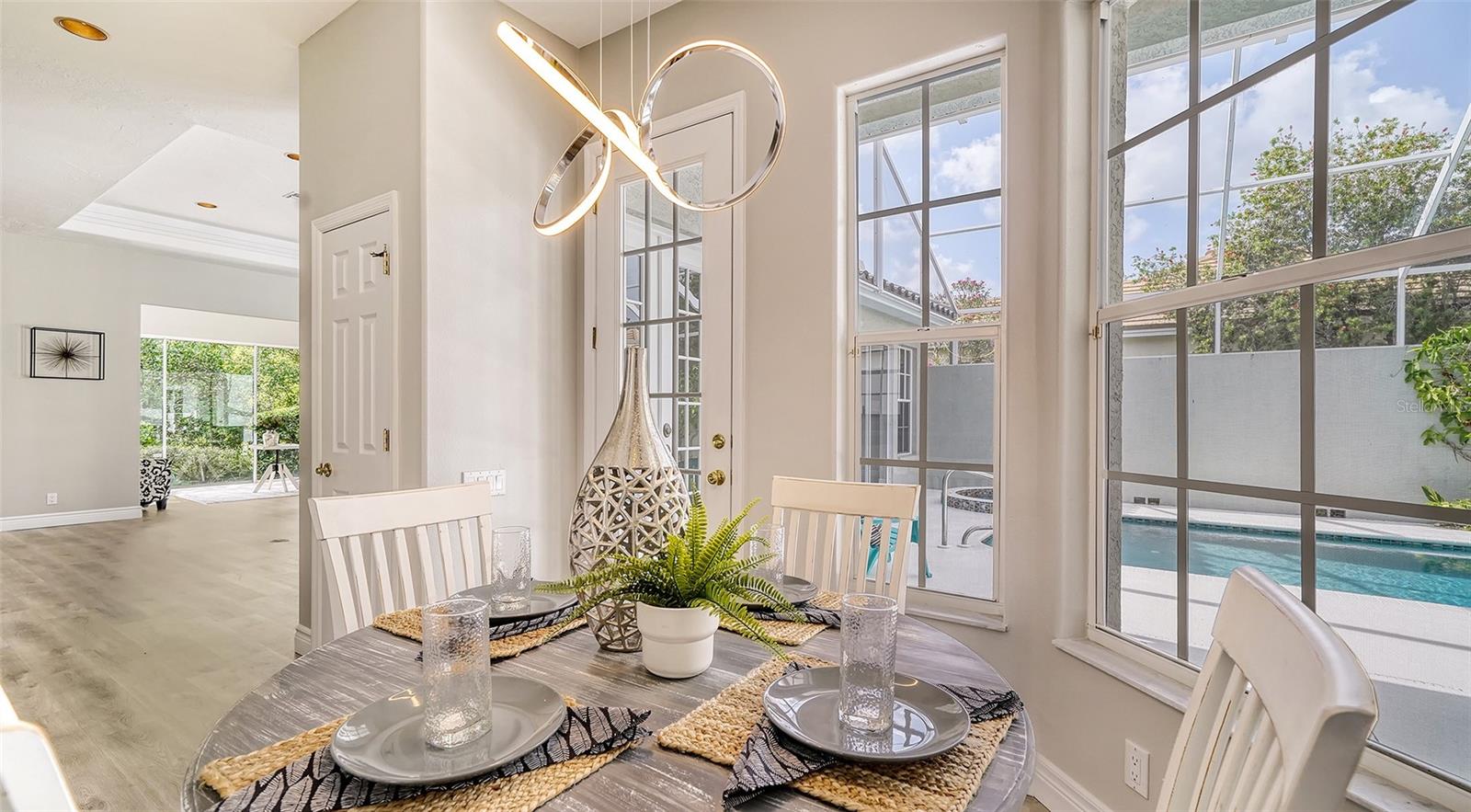 UNIVERSITY PARK COUNTRY CLUB - Residential