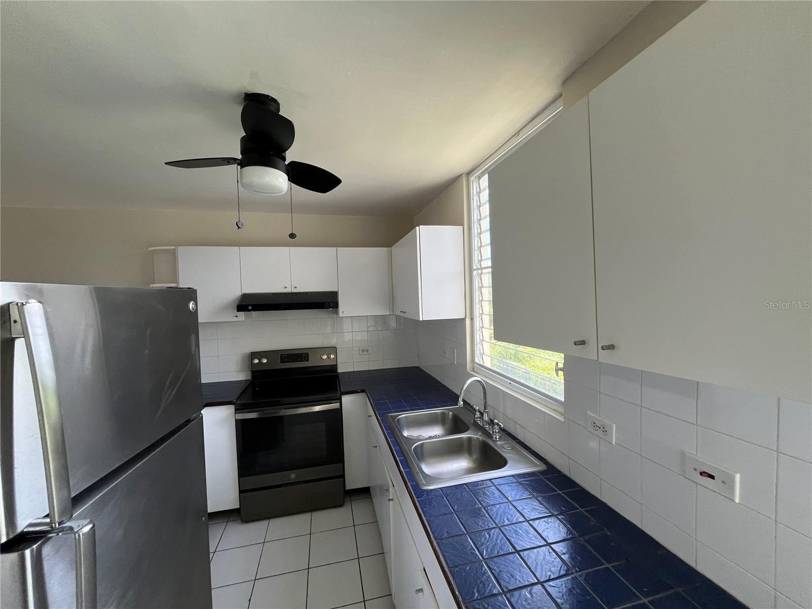 CONDOMINIO VISTA REAL - Residential