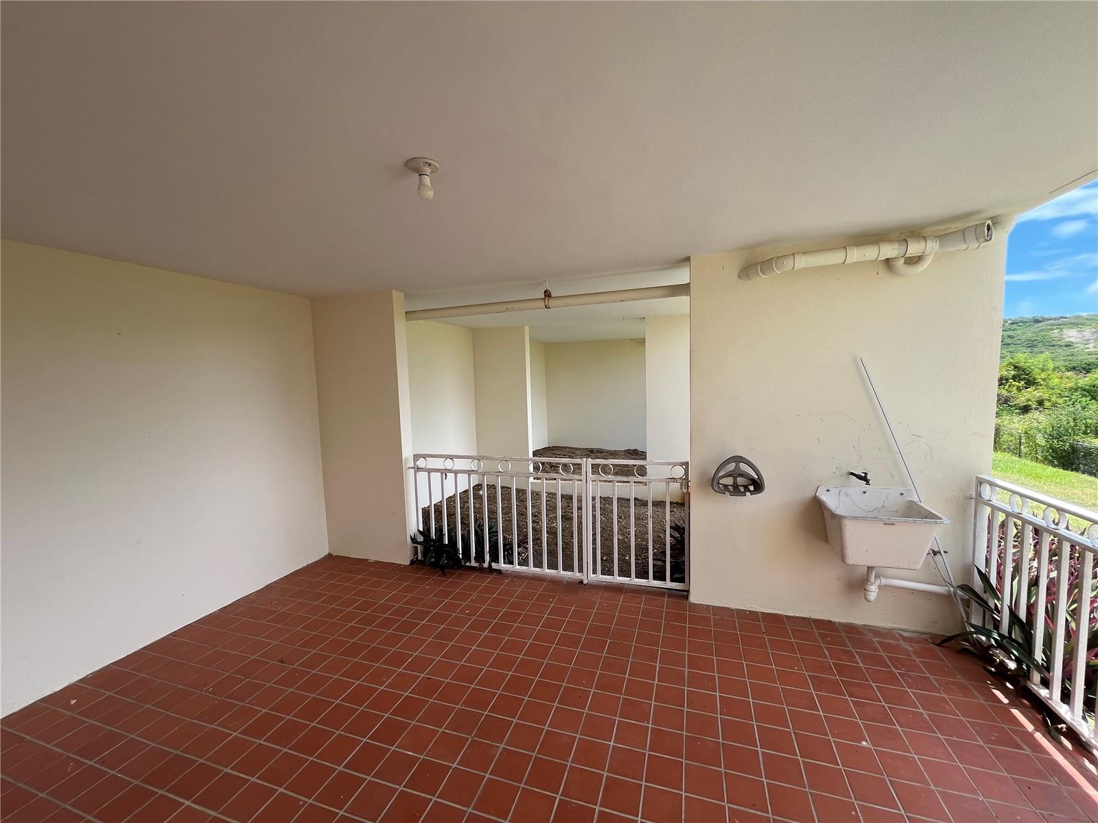 CONDOMINIO VISTA REAL - Residential