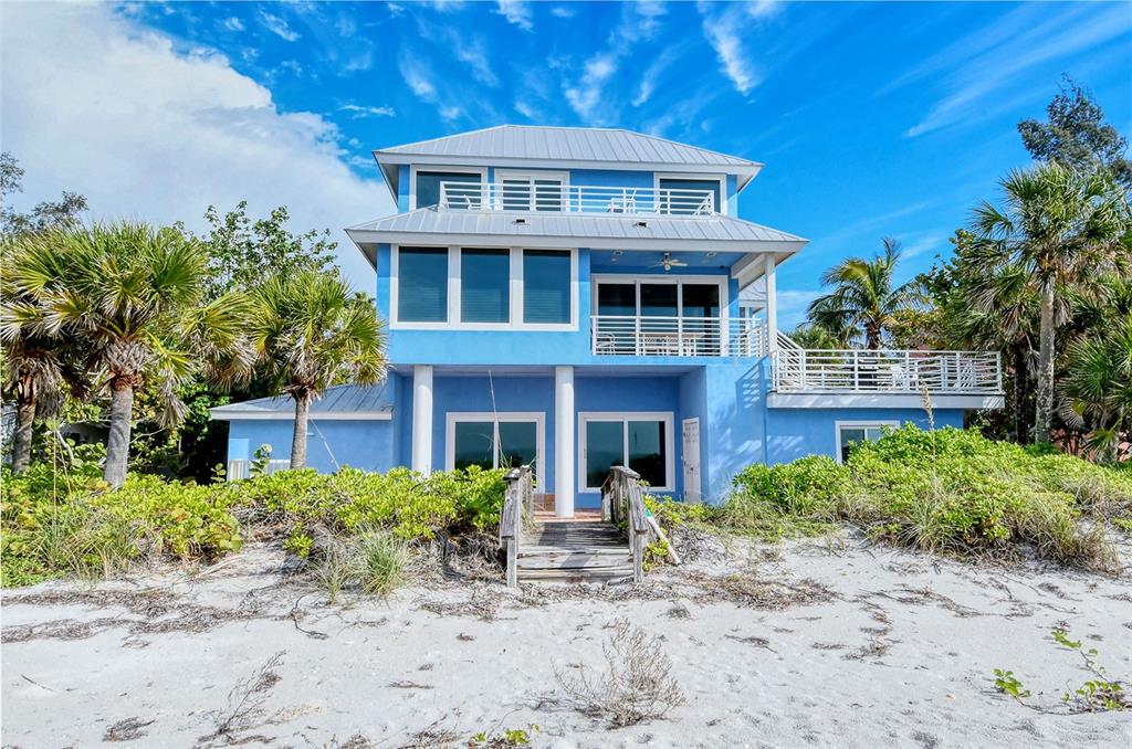 SLEEPY LAGOON - Residential