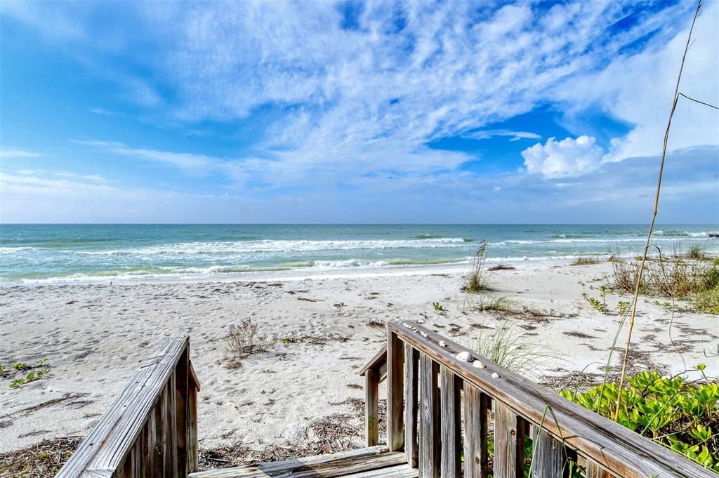 SLEEPY LAGOON - Residential