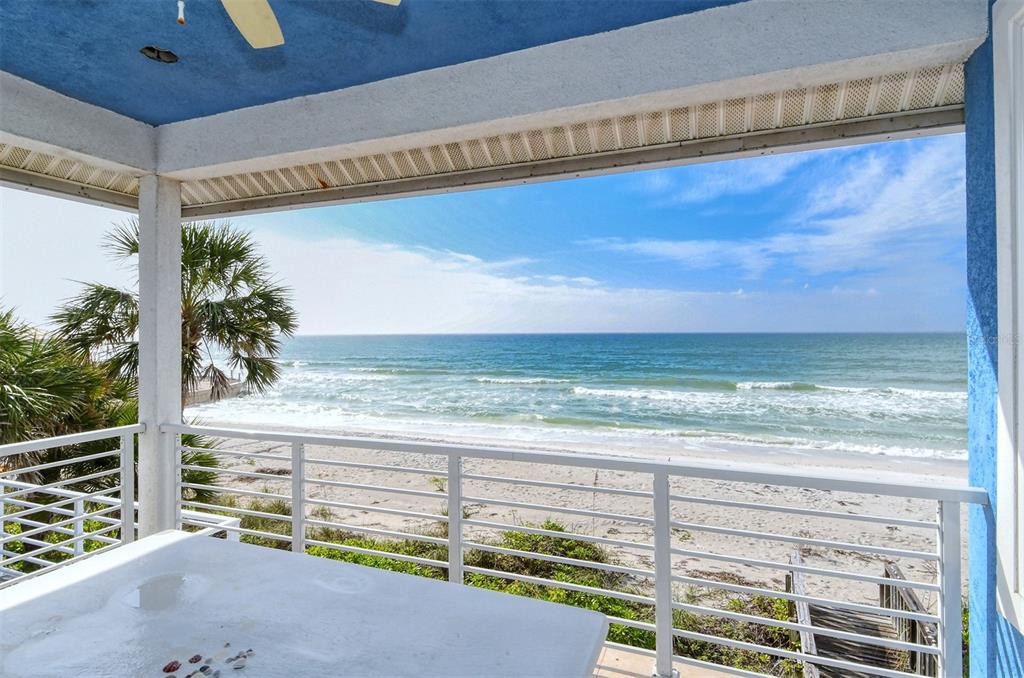 SLEEPY LAGOON - Residential