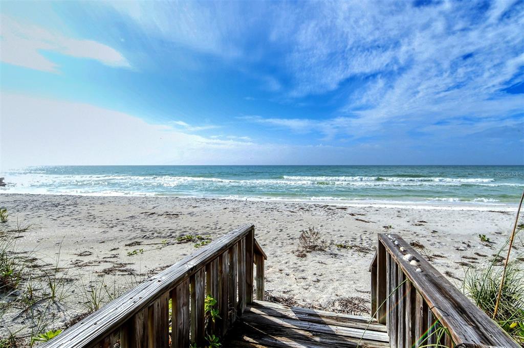 SLEEPY LAGOON - Residential