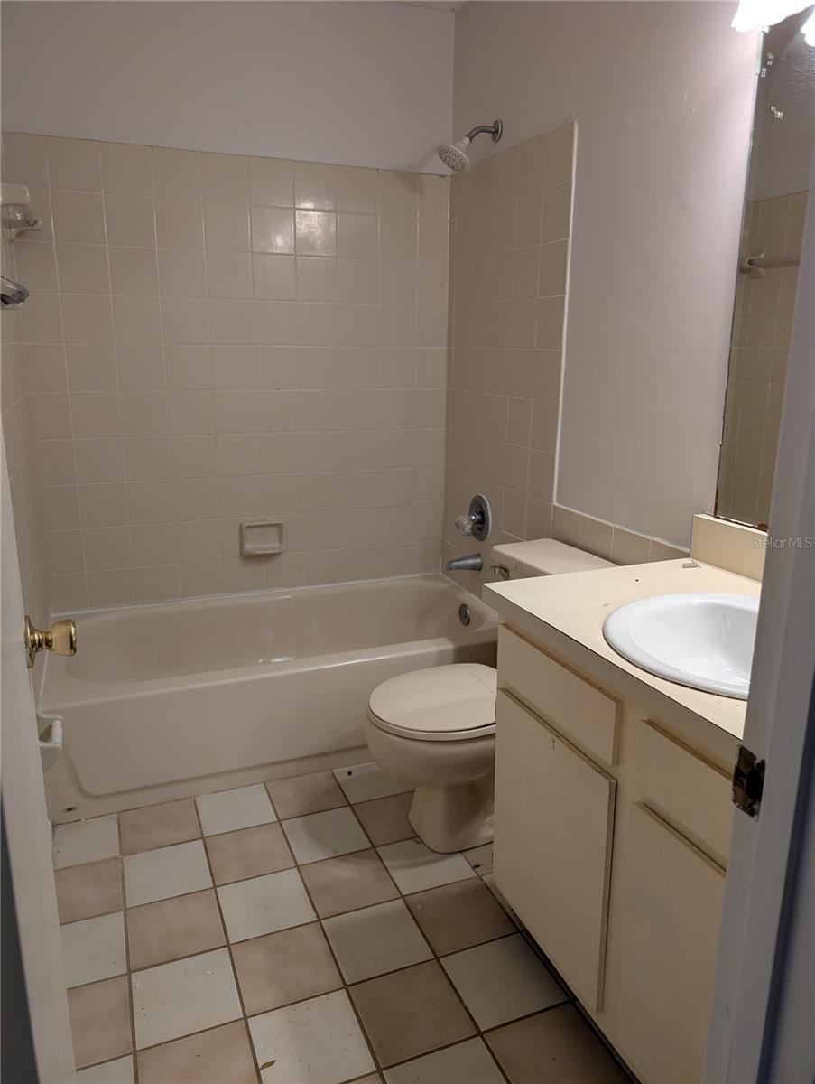 MARCHWOOD - Residential Lease