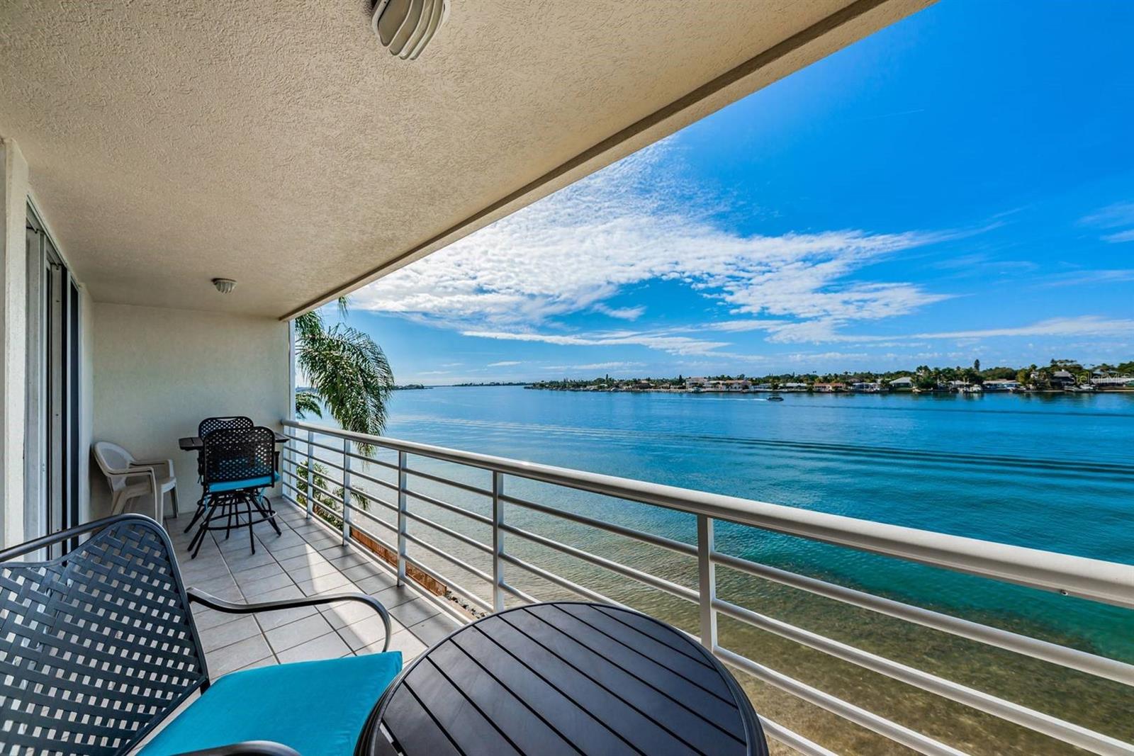 BAHIA VISTA UNIT III - Residential Lease