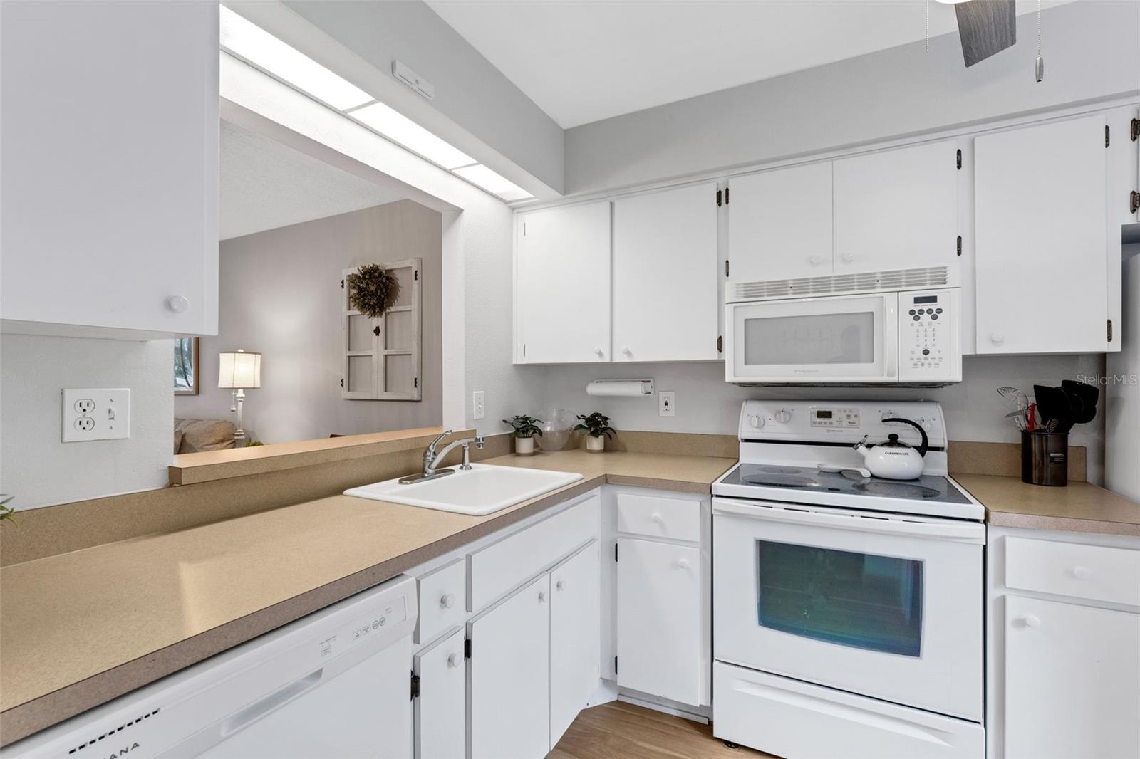 HIGHLAND LAKES MISSION GROVE CONDO - Residential