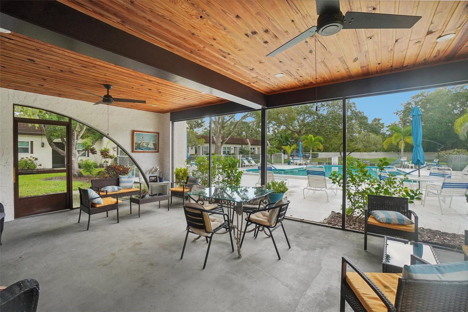 HIGHLAND LAKES MISSION GROVE CONDO - Residential