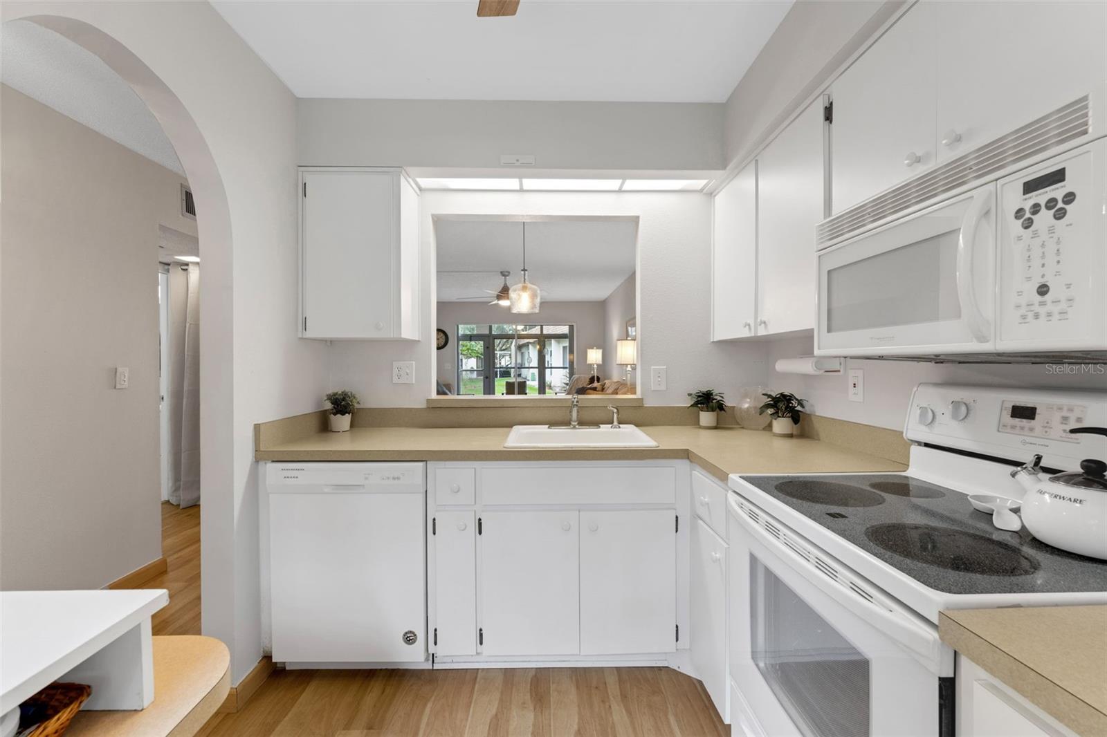 HIGHLAND LAKES MISSION GROVE CONDO - Residential