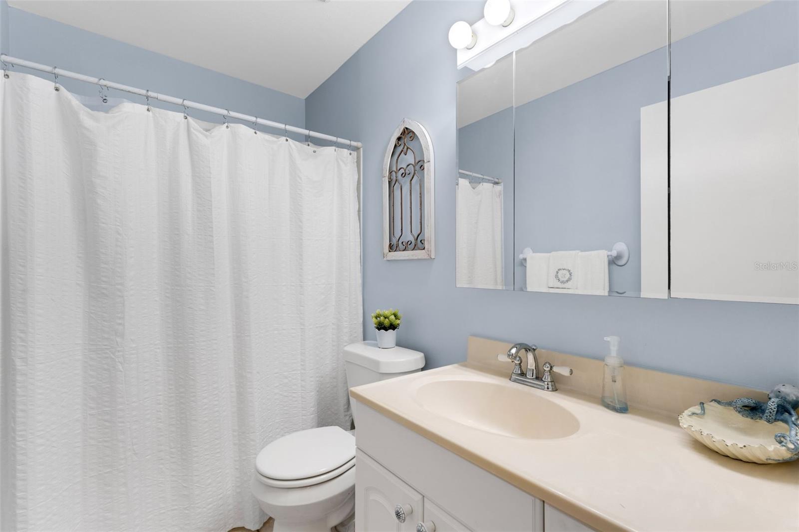 HIGHLAND LAKES MISSION GROVE CONDO - Residential