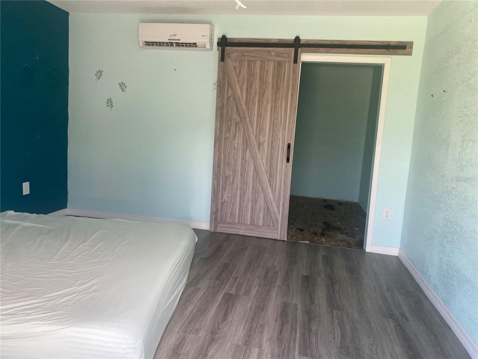 COLONNADES 3RD SEC - Residential