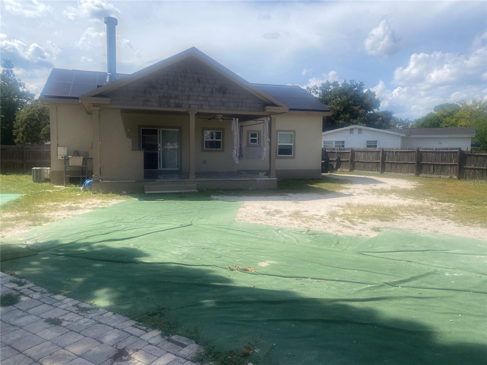 COLONNADES 3RD SEC - Residential