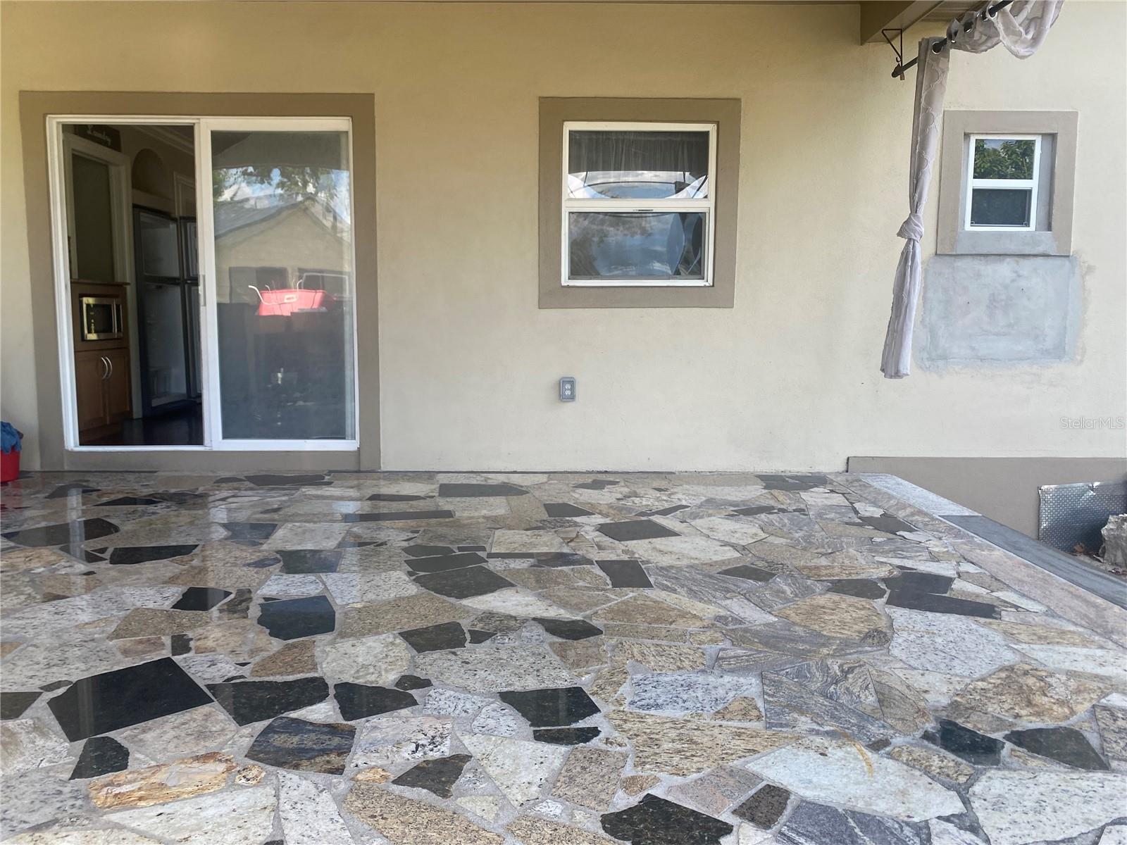 COLONNADES 3RD SEC - Residential