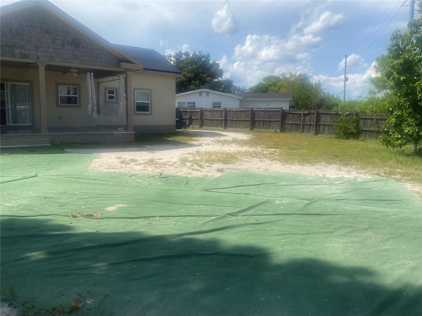 COLONNADES 3RD SEC - Residential