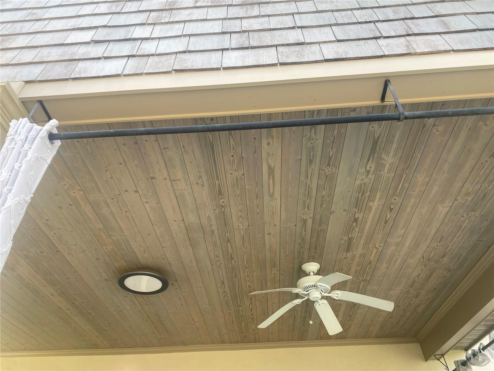 COLONNADES 3RD SEC - Residential