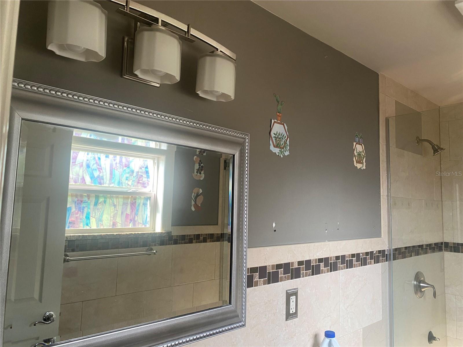 COLONNADES 3RD SEC - Residential