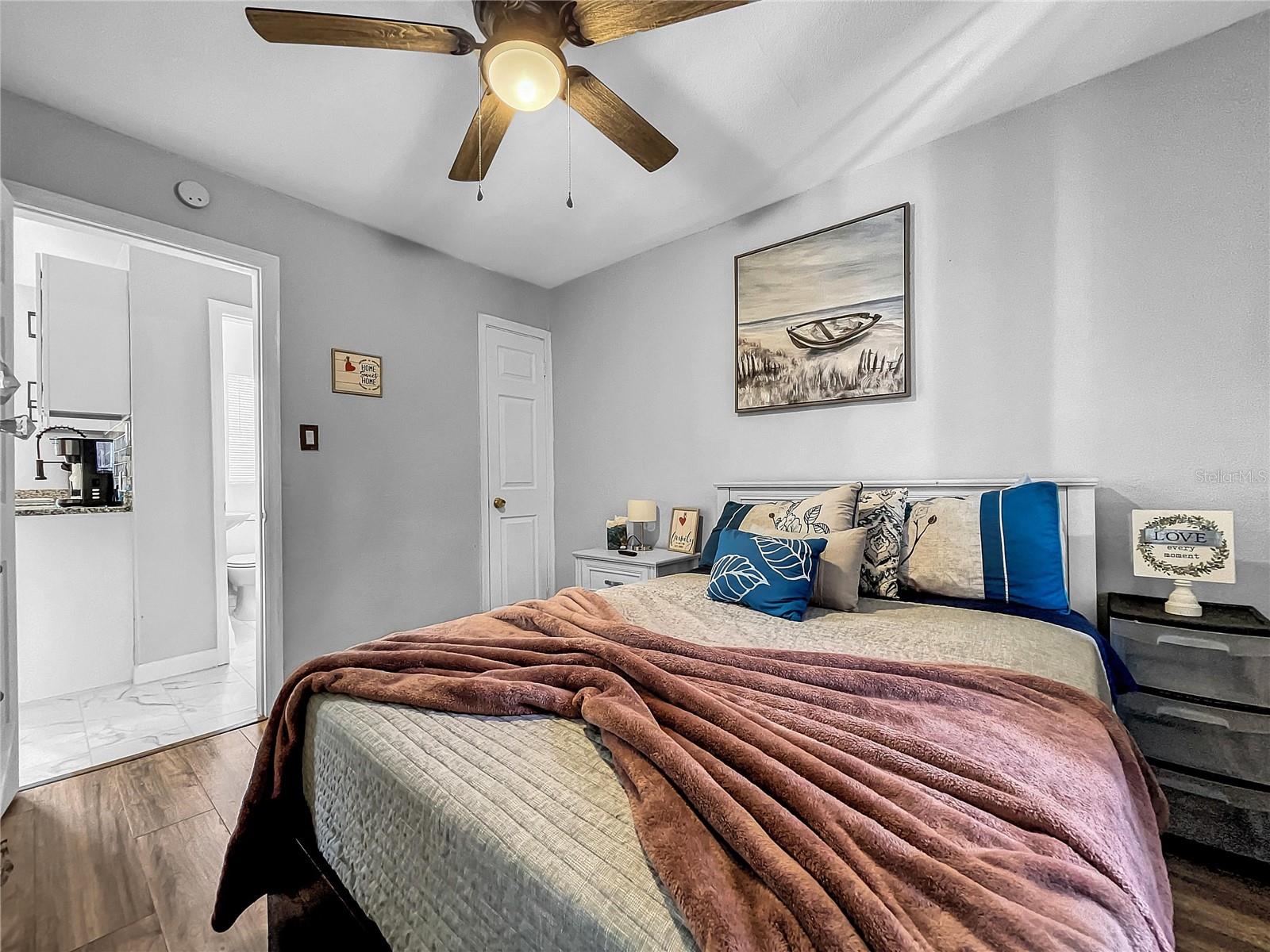 BELLEVIEW COURT - Residential