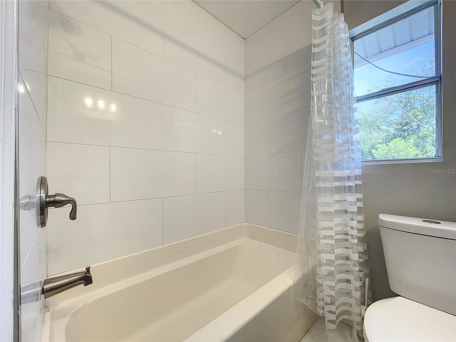 BELLEVIEW COURT - Residential