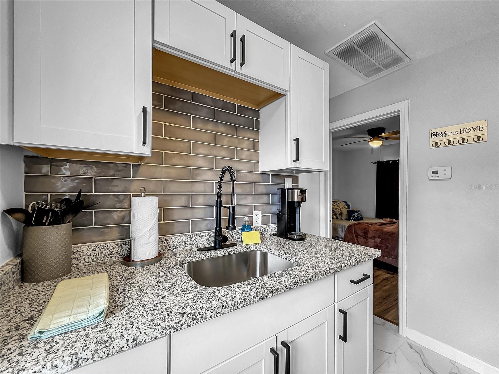 BELLEVIEW COURT - Residential