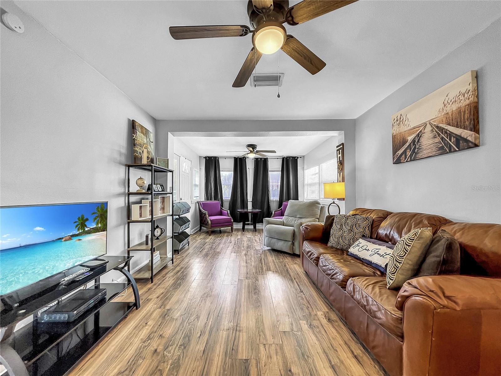 BELLEVIEW COURT - Residential