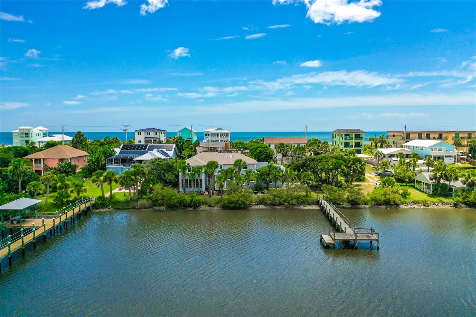 SUNRISE BEACH - Residential