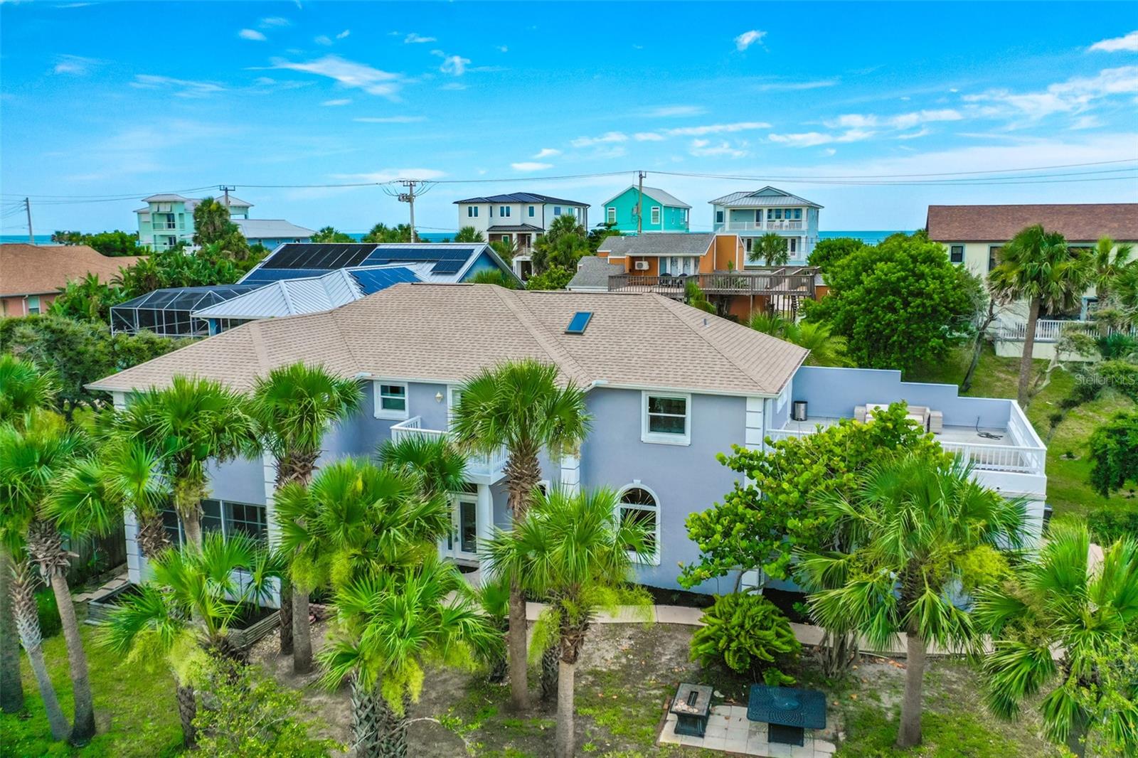 SUNRISE BEACH - Residential