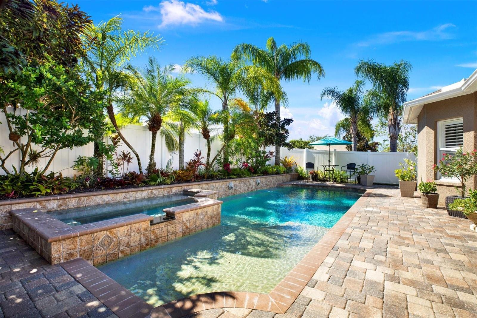 24844 OAKHAVEN COURT