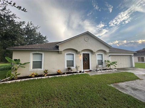Photo of 1346 Dunbarton Court, Kissimmee, FL 34758 (MLS # O6381569)