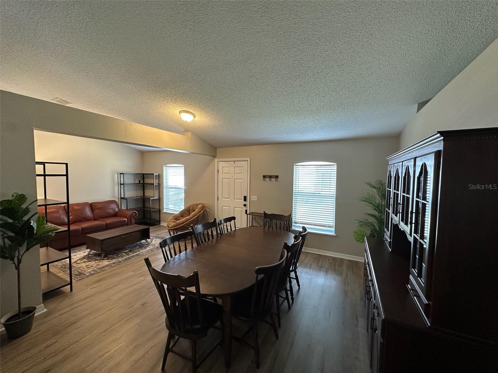 1346 DUNBARTON COURT