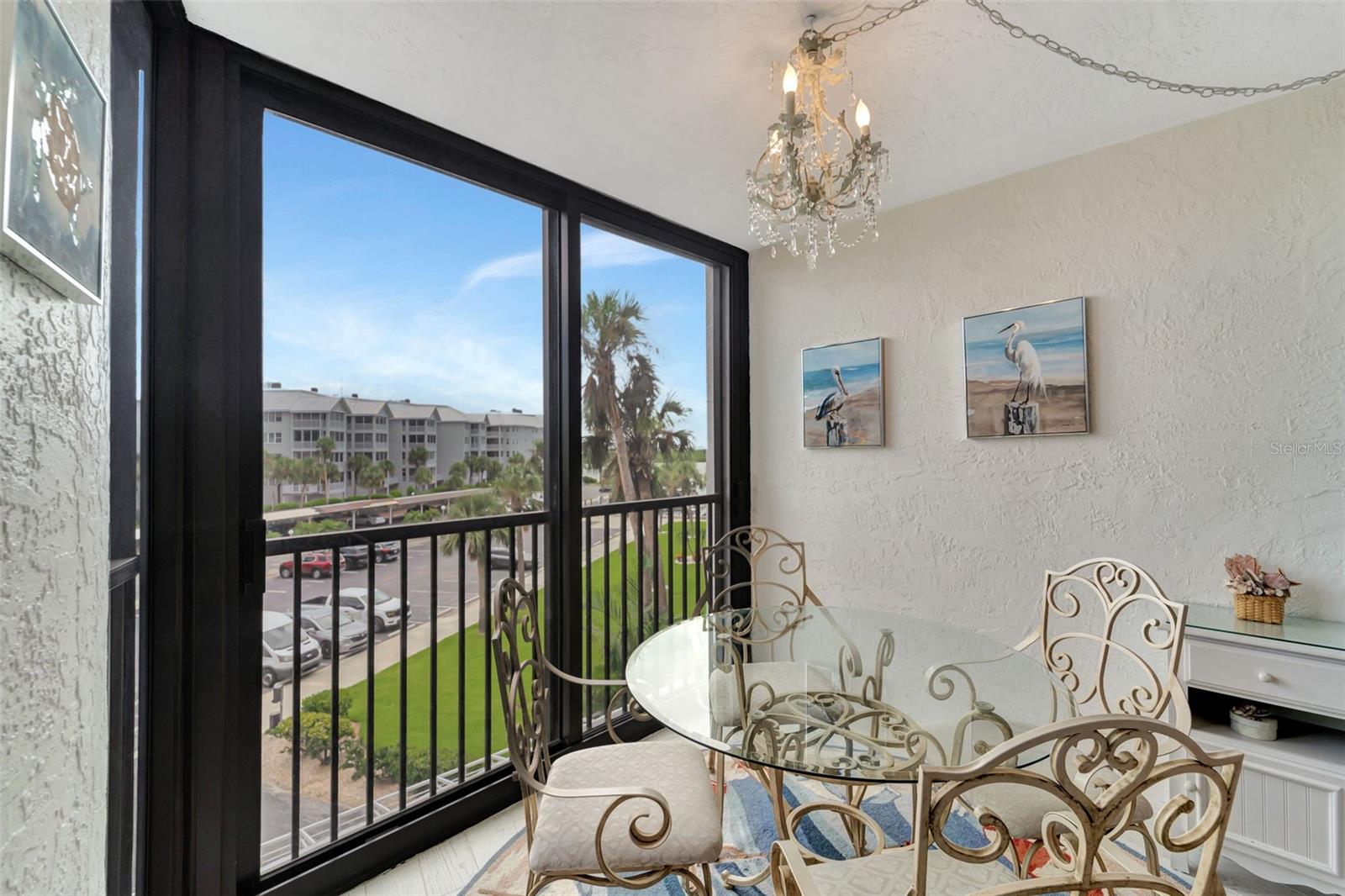 HARBOR TOWERS Y & R - Residential