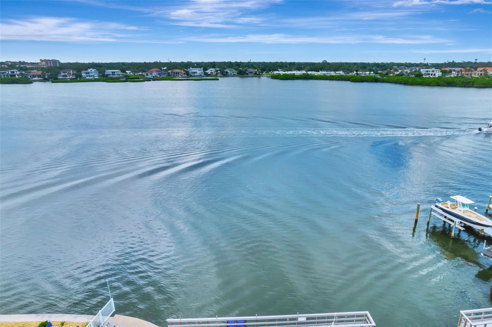 HARBOR TOWERS Y & R - Residential