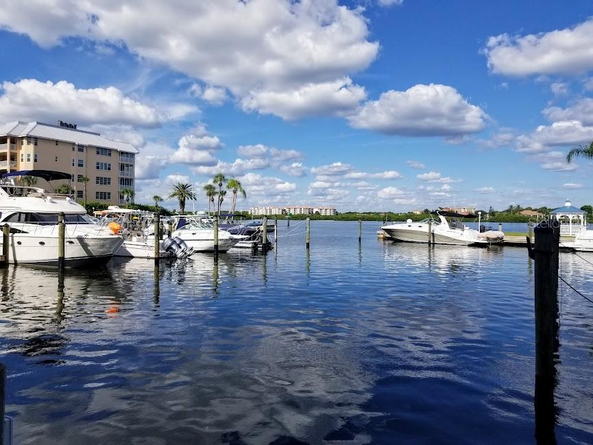 HARBOR TOWERS Y & R - Residential