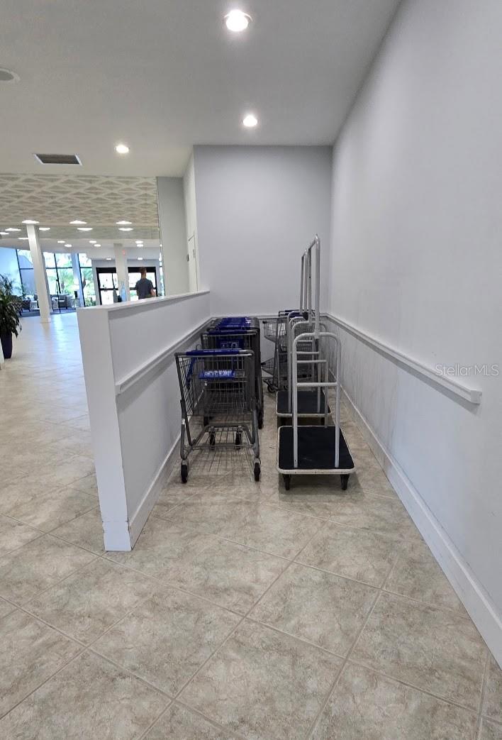 HARBOR TOWERS Y & R - Residential