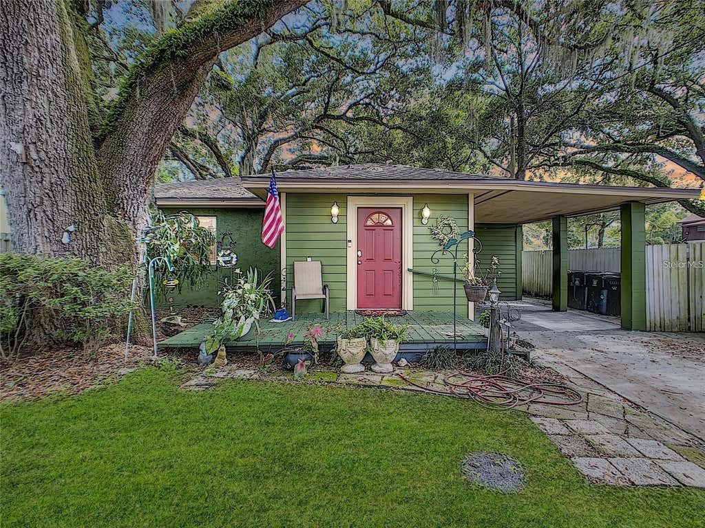 Photo of 2410 E Church Street, Orlando, FL 32803 (MLS # O6414912)