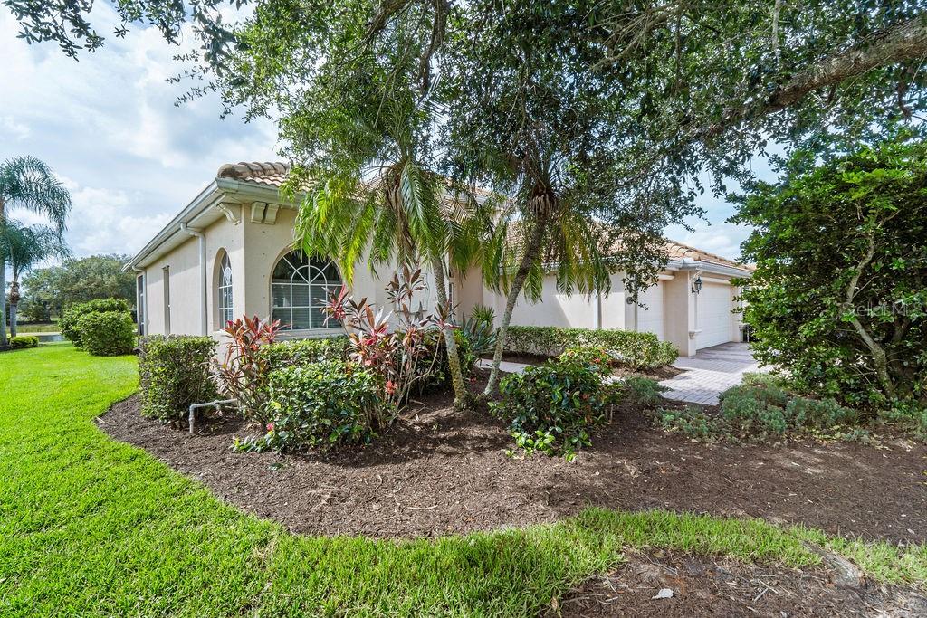 522 RIVER CRANE STREET, BRADENTON, FL, 34212 1 522 RIVER CRANE STREET