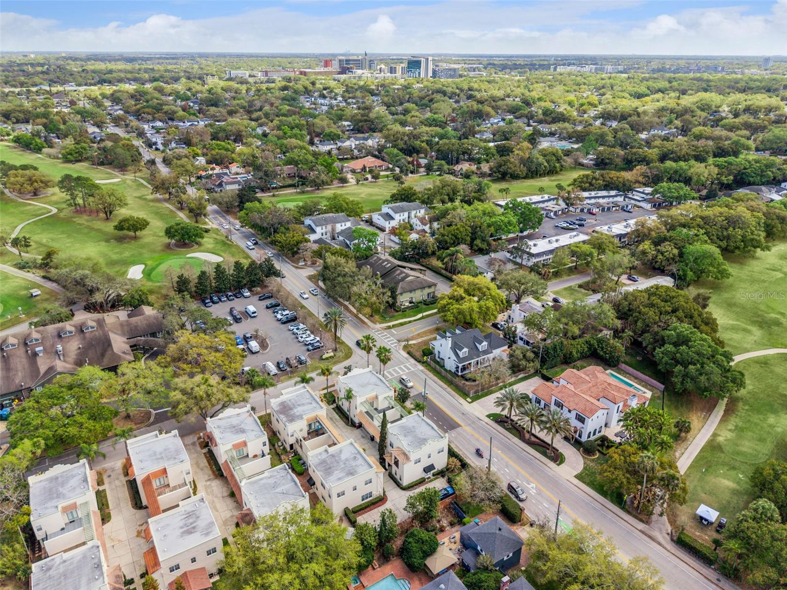 GOLFVIEW VILLAS - Residential